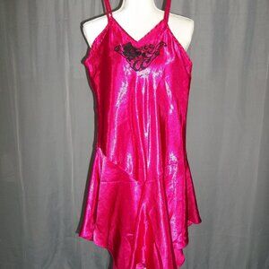 Peter Pan Satin Night gown Size M